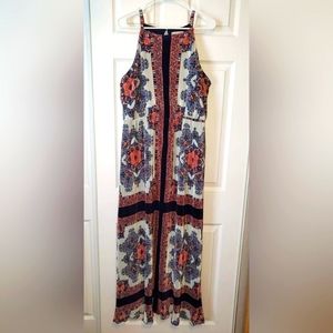 Gracian neck Maxi dress